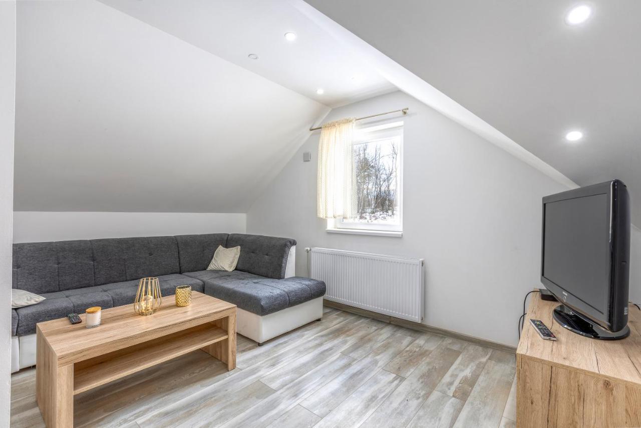 Apartman Vedro Polje Gospić Εξωτερικό φωτογραφία