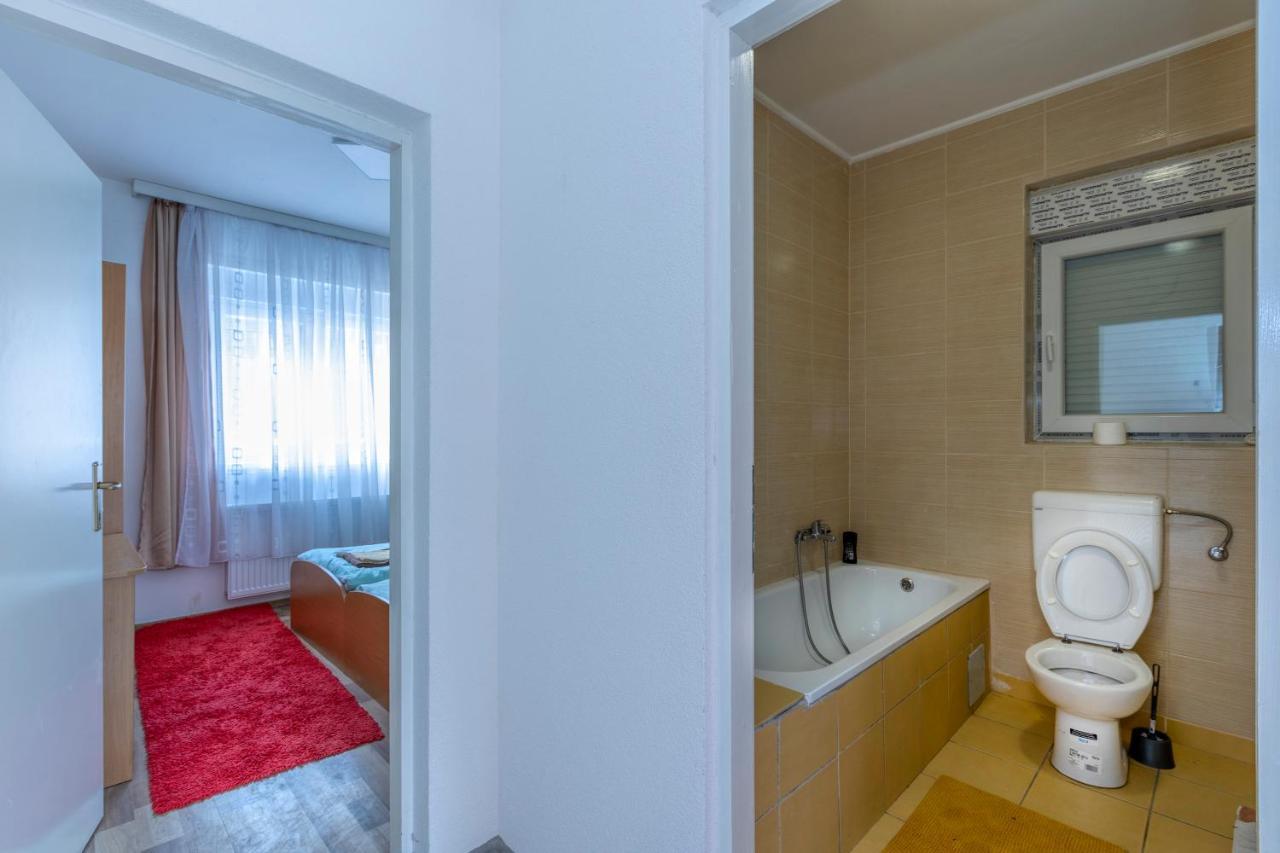 Apartman Vedro Polje Gospić Εξωτερικό φωτογραφία
